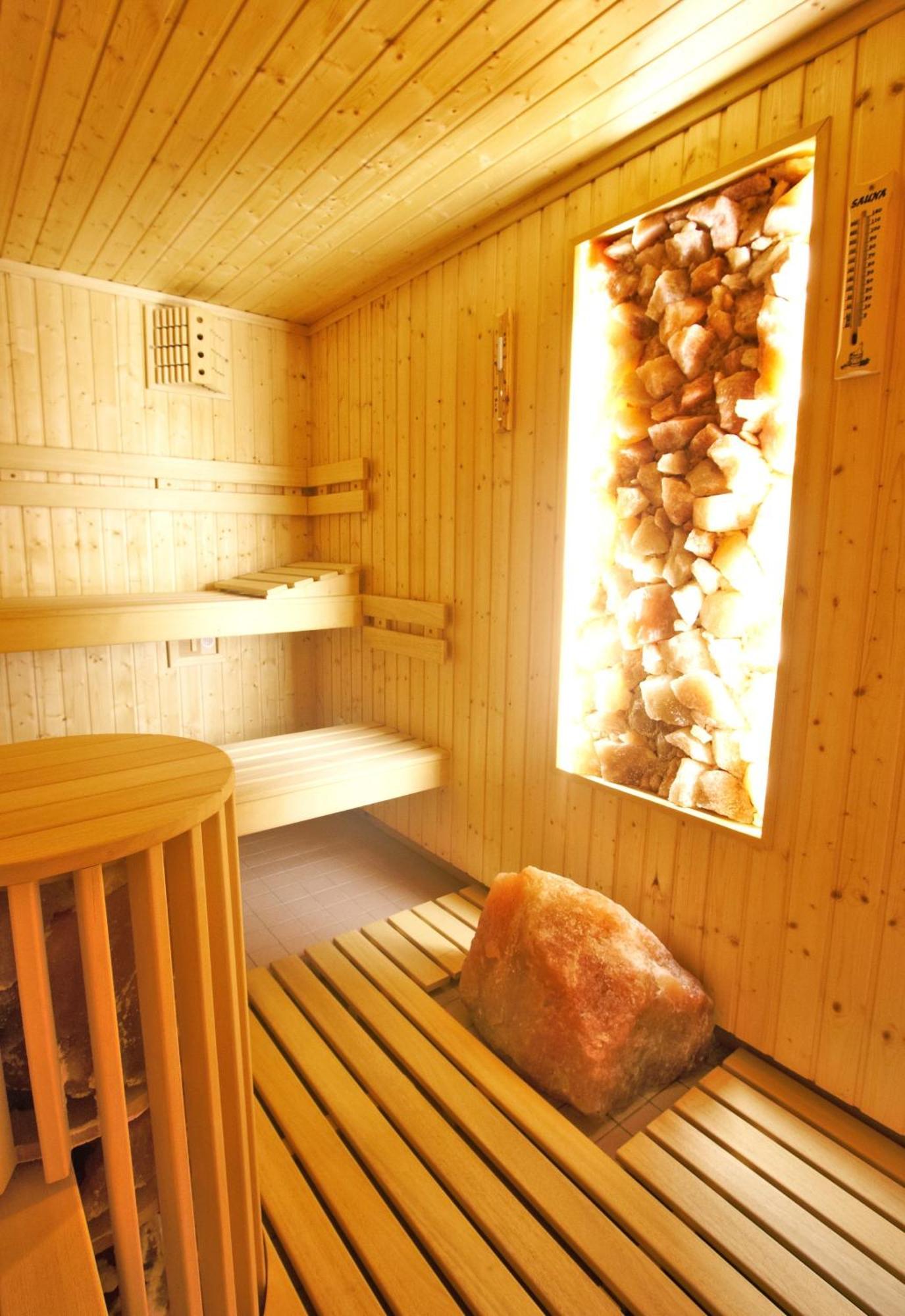 Wellness Hotel Central Klatovy Exterior photo