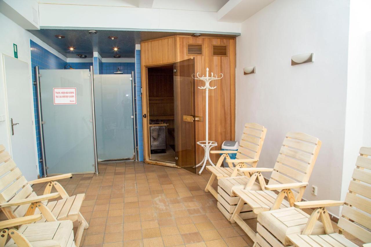 Wellness Hotel Central Klatovy Exterior photo