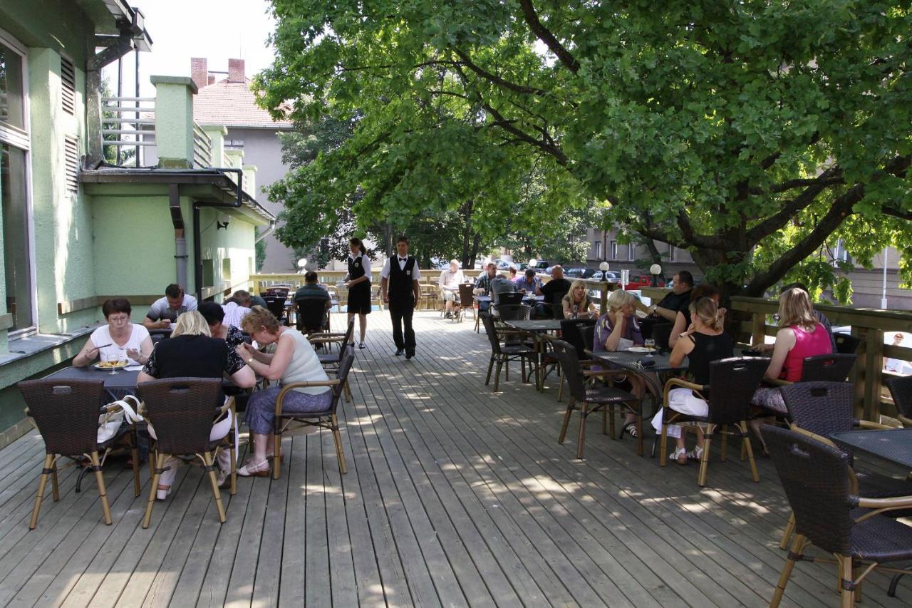 Wellness Hotel Central Klatovy Exterior photo
